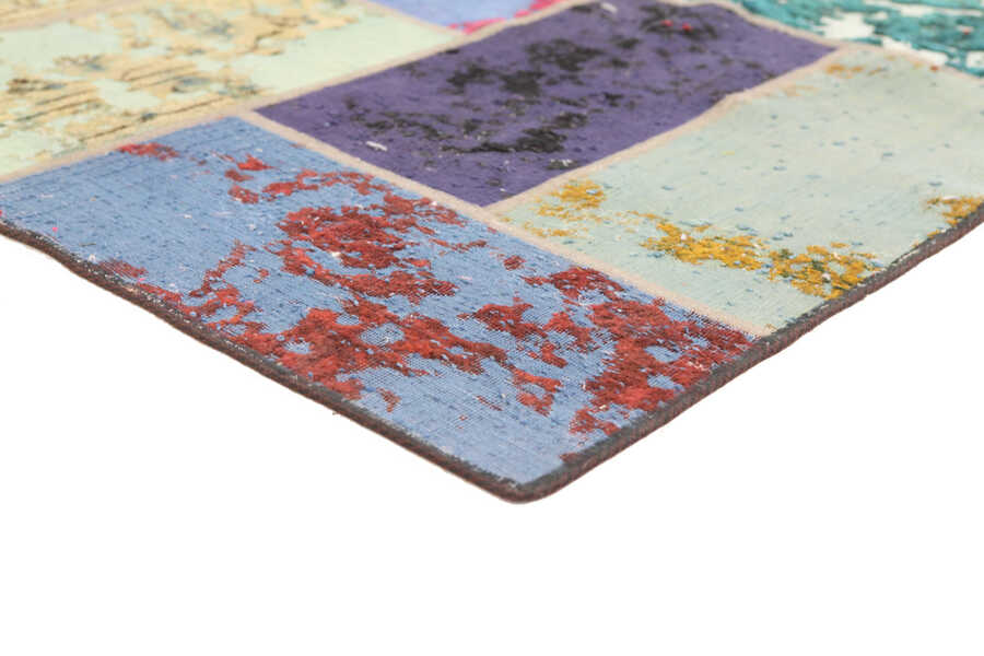 Patchwork293x205 - Image 8
