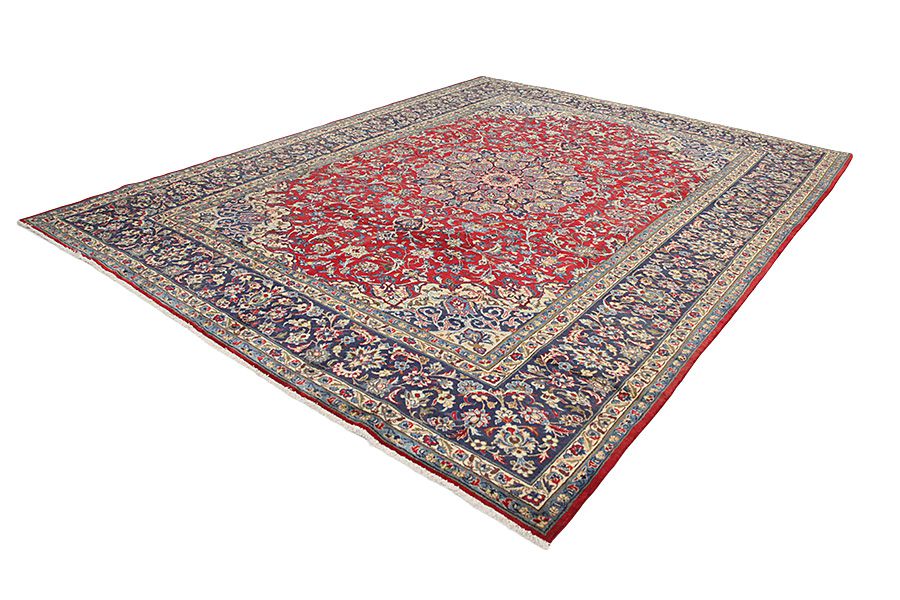 Ispahan Tapis Persan 396x300 - Image 2