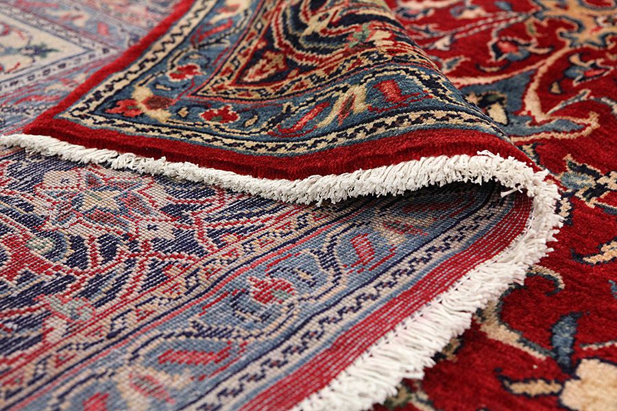 Ispahan Tapis Persan 424x290 - Image 4