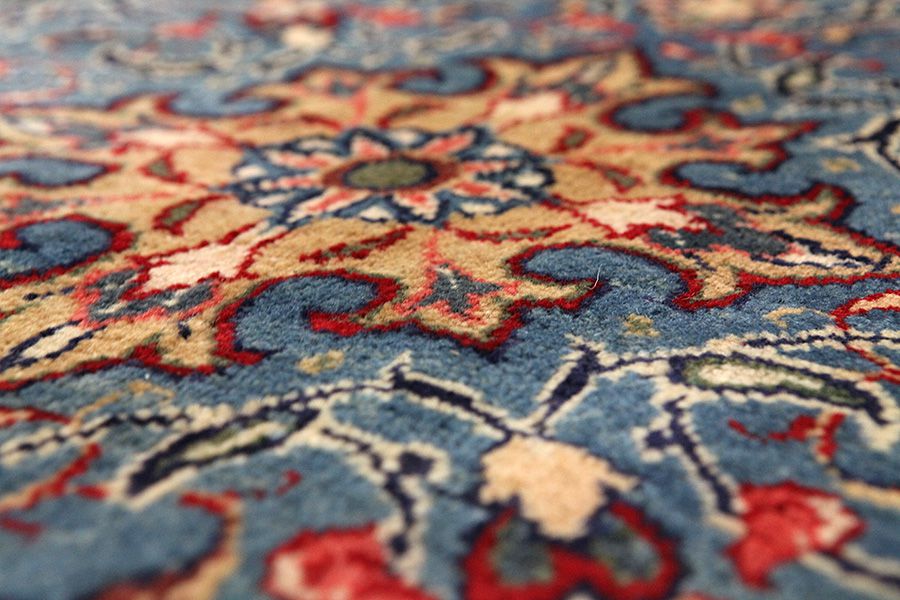 Ispahan Tapis Persan 424x290 - Image 9