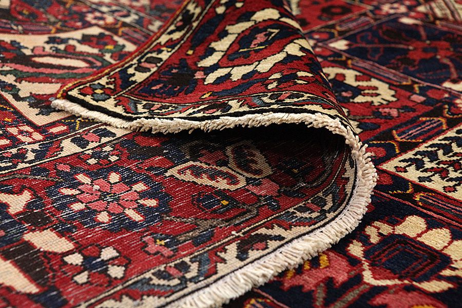 Bakhtiar - Garden Tapis Persan 300x207 - Image 4
