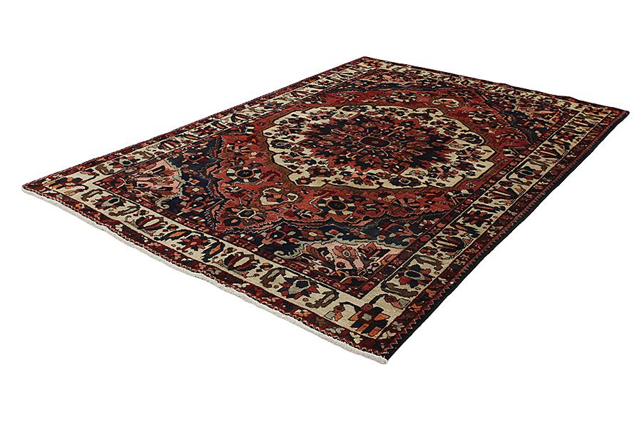 Bakhtiar Tapis Persan 300x210 - Image 2
