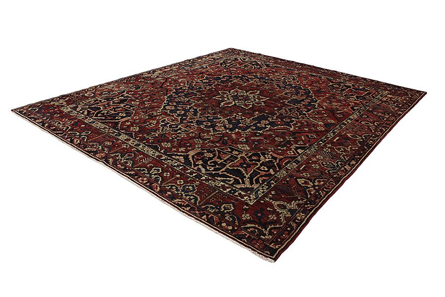 Bakhtiar Tapis Persan 360x325 - Image 2