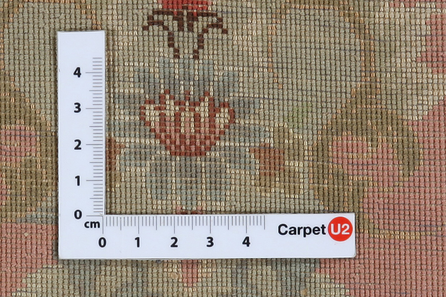 Tabriz Tapis Persan 300x195 - Image 4