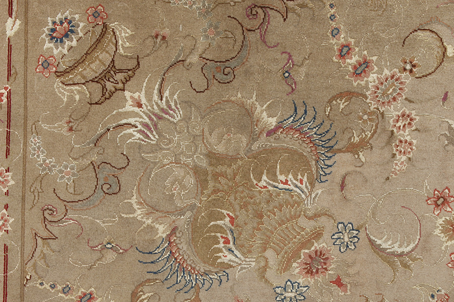 Tabriz Tapis Persan 300x195 - Image 9