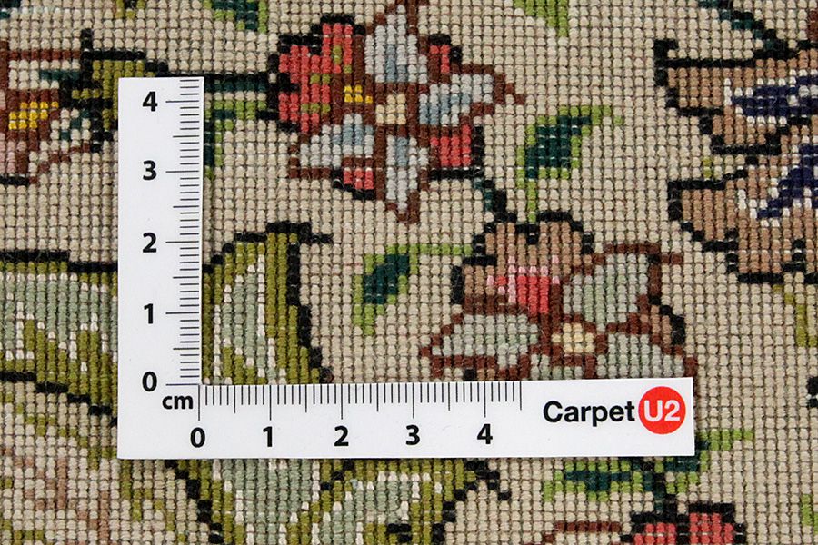Tabriz Tapis Persan 300x200 - Image 3