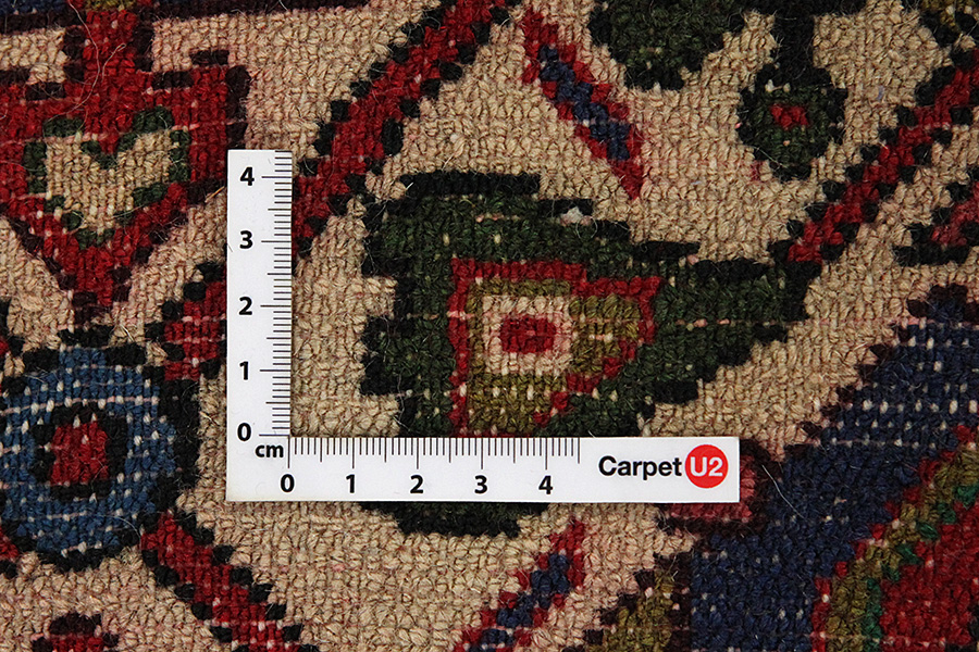 Varamin Tapis Persan 300x212 - Image 3