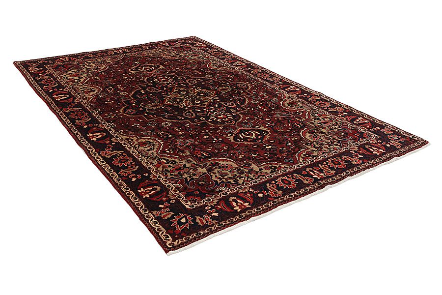Bakhtiar Tapis Persan 300x202 - Image 1