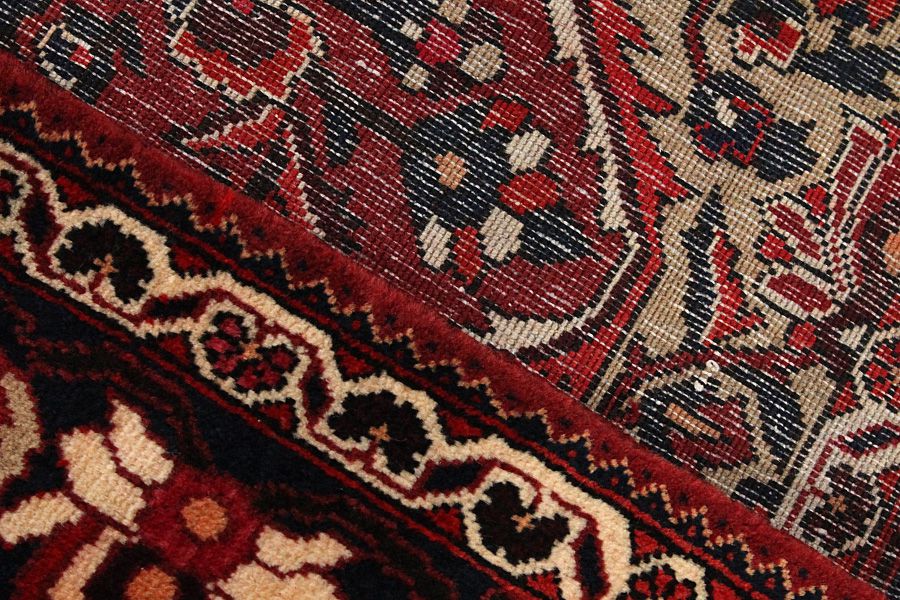 Bakhtiar Tapis Persan 300x202 - Image 5